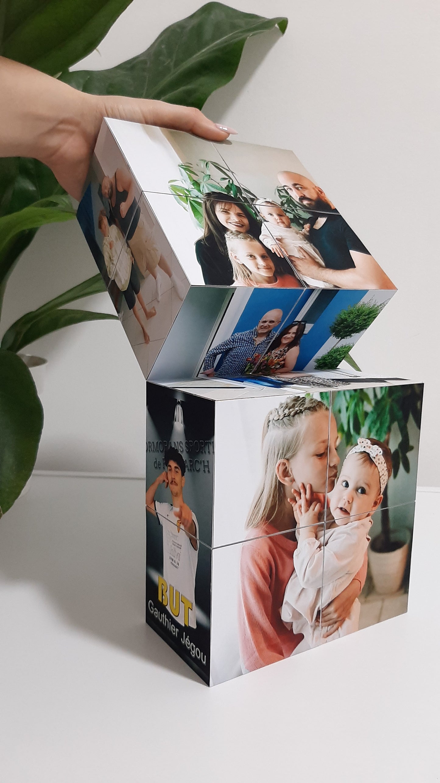 16×16 cm Personalized Photo Cube – Custom Gift with 12 Photos