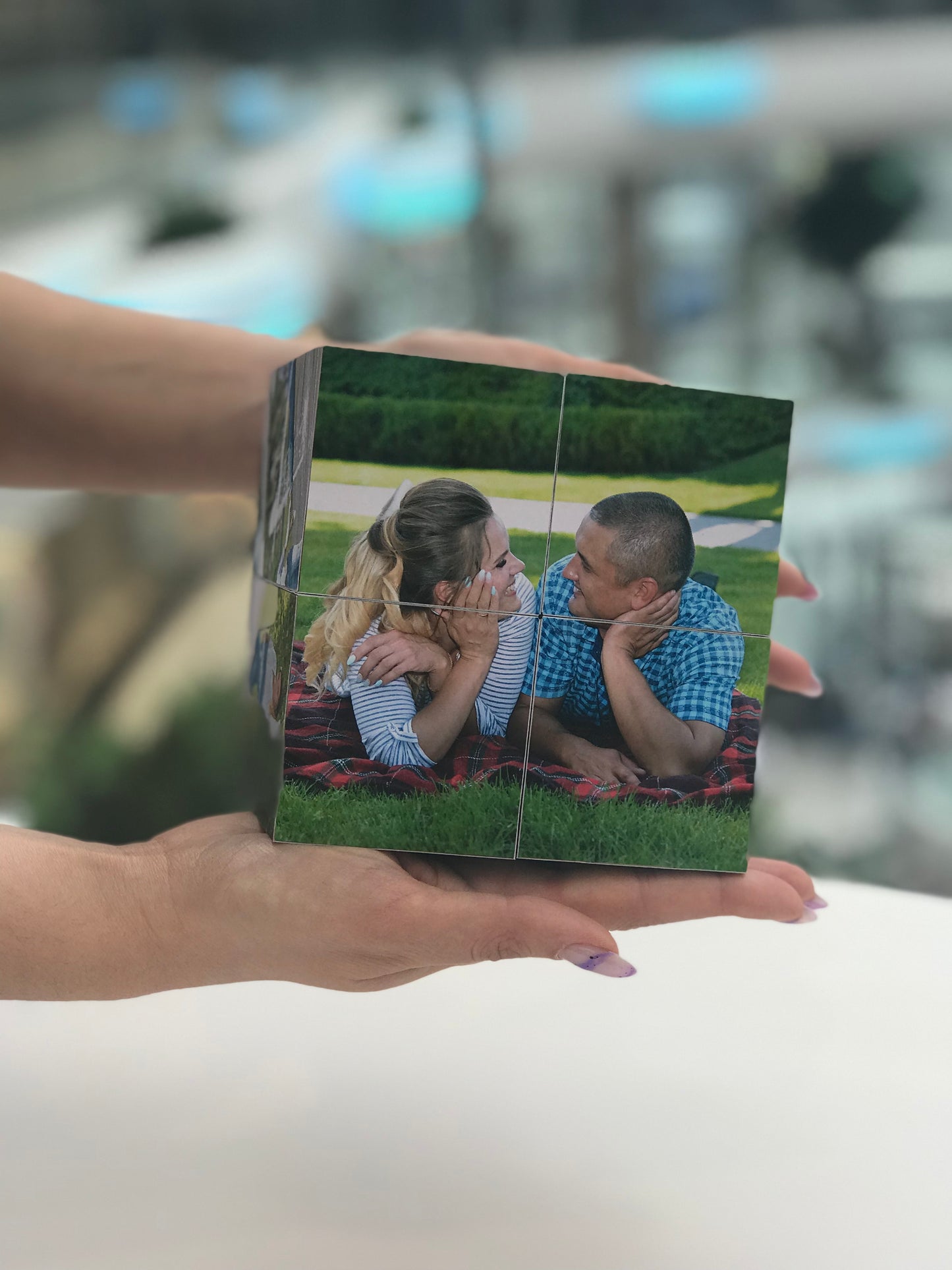 12×12 cm Personalized Photo Cube – Custom Gift with 12 Photos, Unique Memory Box for Birthday, Wedding or Anniversary